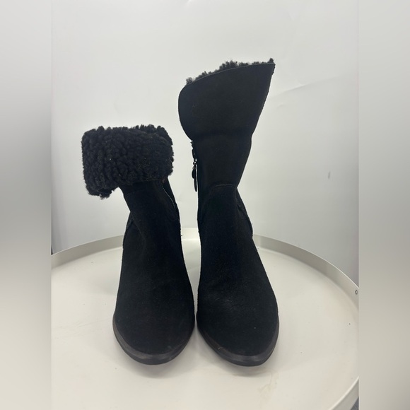 NWOB UGG Charlee Black Suede Leather Boots Black 9 - Picture 2 of 6